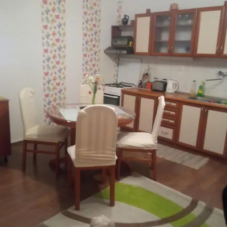 Toby Apartmán